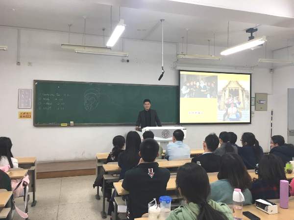 1499304591217611.jpg 台湾色情片
研究生学术周末感悟京剧艺术.jpg